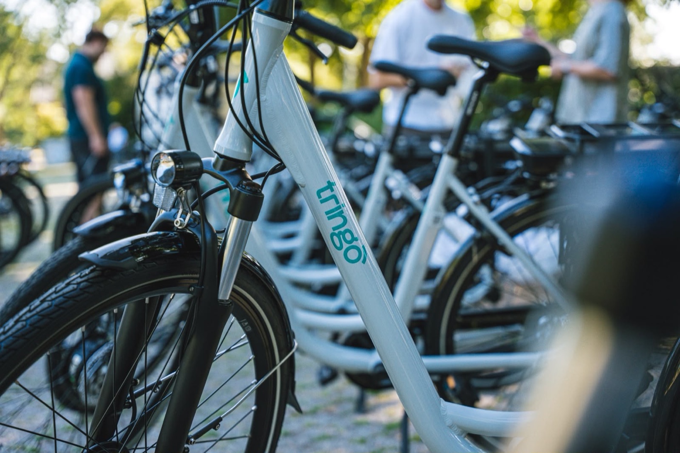 Tringo e-bikes tijdens de uitgifte